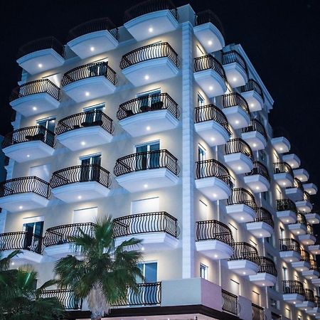 Sòluna Apartments Shëngjin Exterior foto